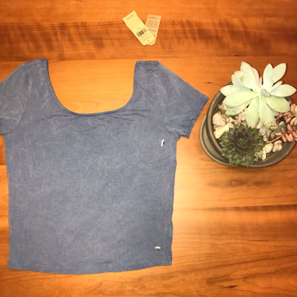 AMERICAN EAGLE BLUE WASH CROP TOP